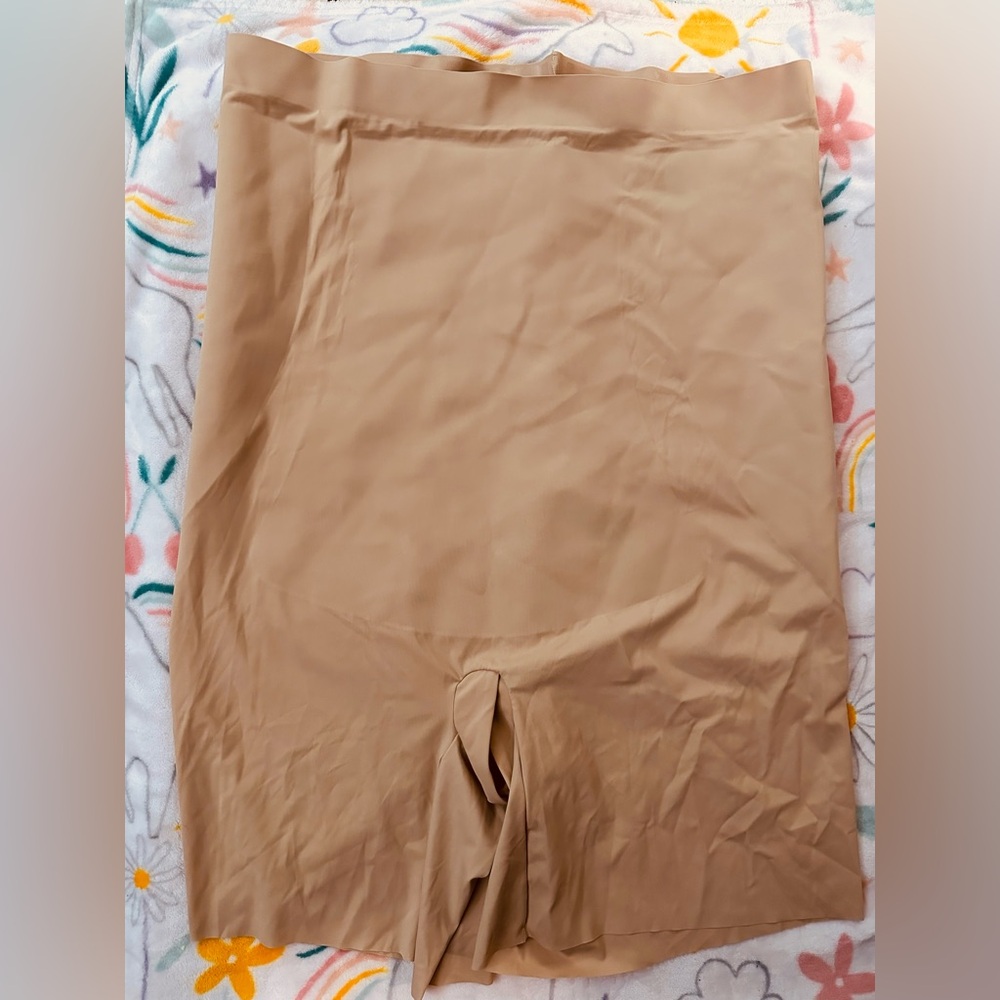 Cacique High-Waist Thigh Shaper‎ Short. NWOT